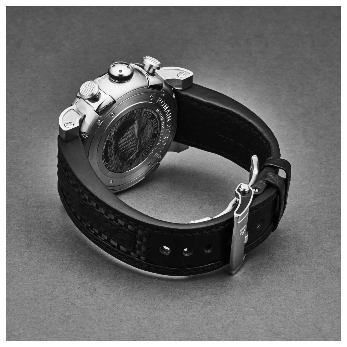Romain Jerome Men's Watch RJMDCH.501.10